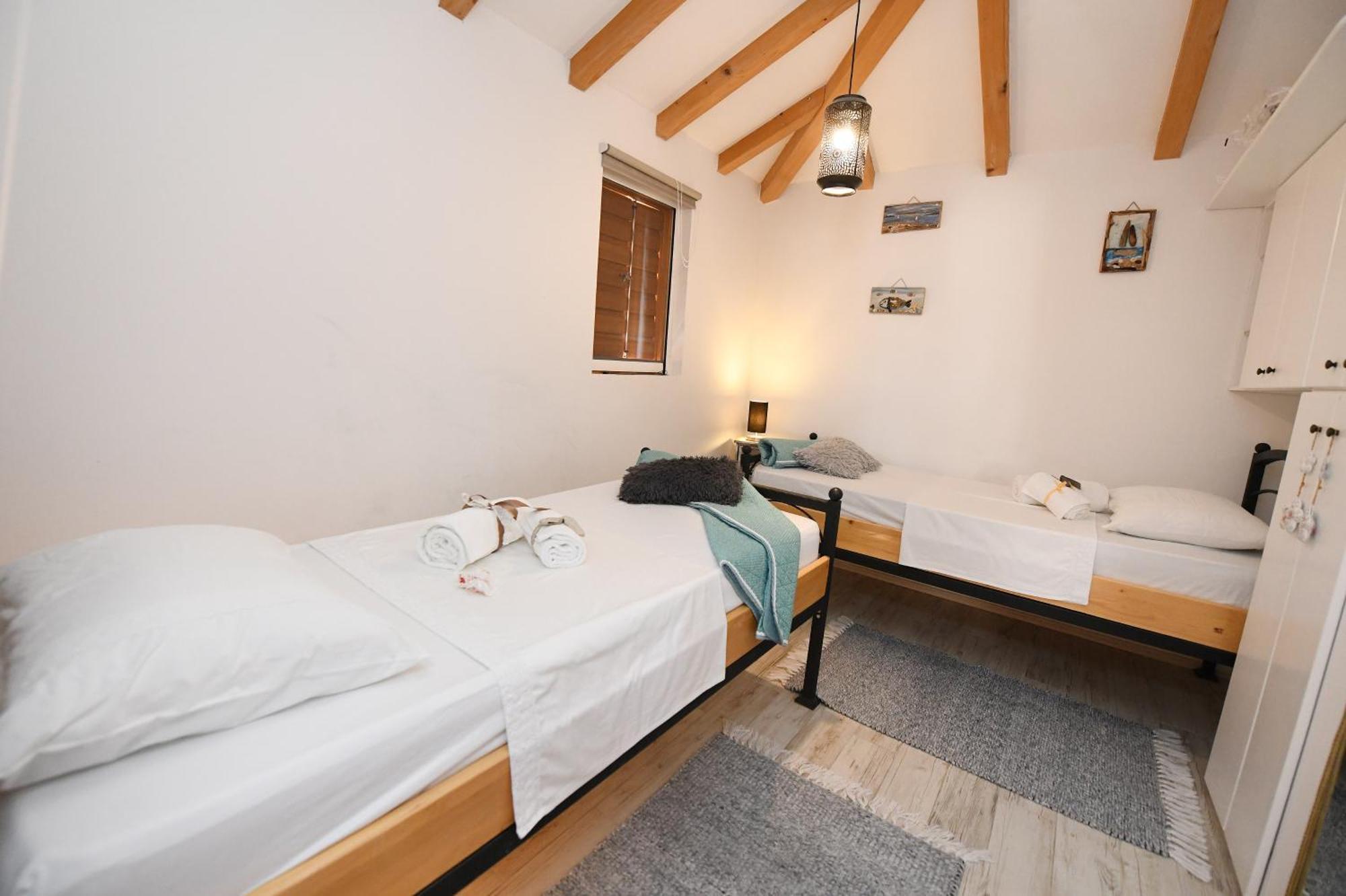Beach House Marina Grande Betina  Exterior foto